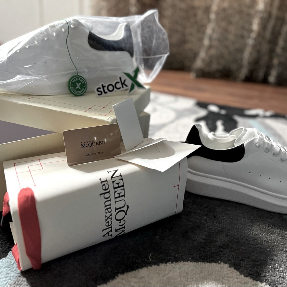 Alexander Mcqueen (oversized) Sneakers (WORN ONCE)! ( Uni-Sex)